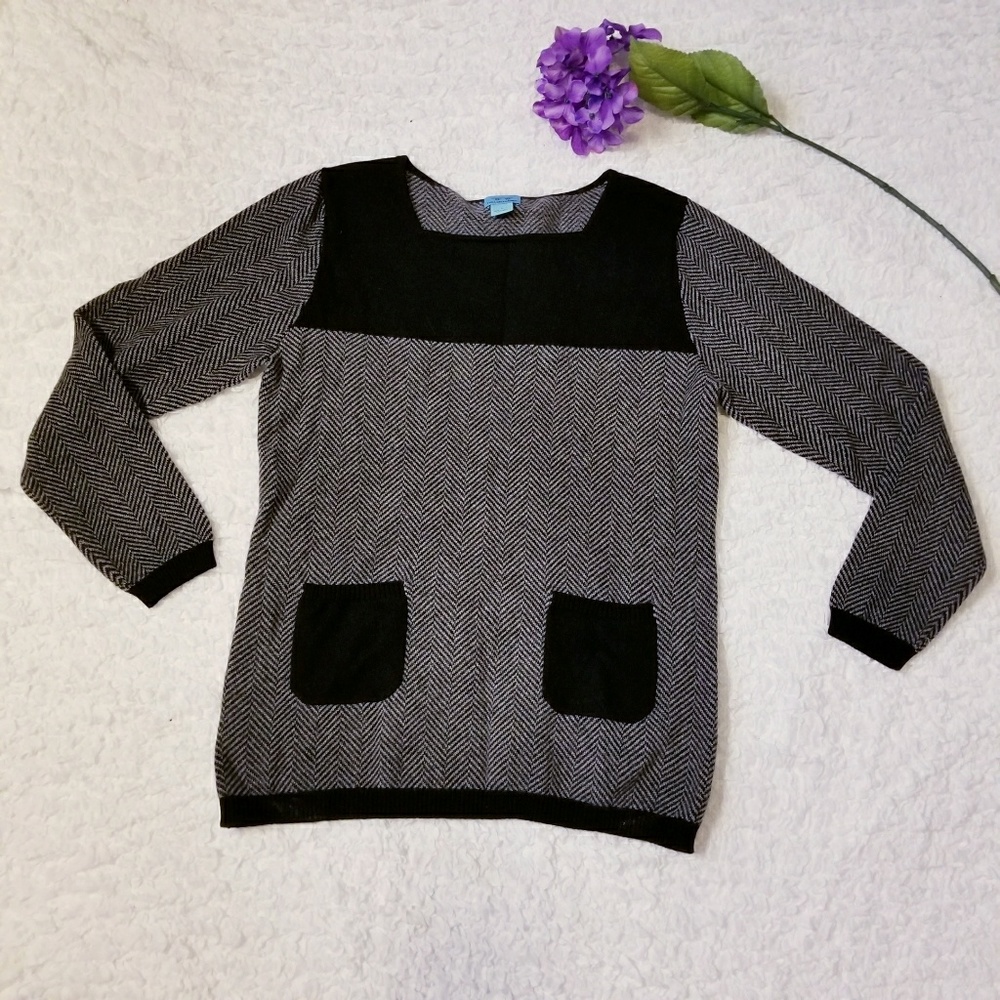 Two Bees Cashmere Luxury Sweater